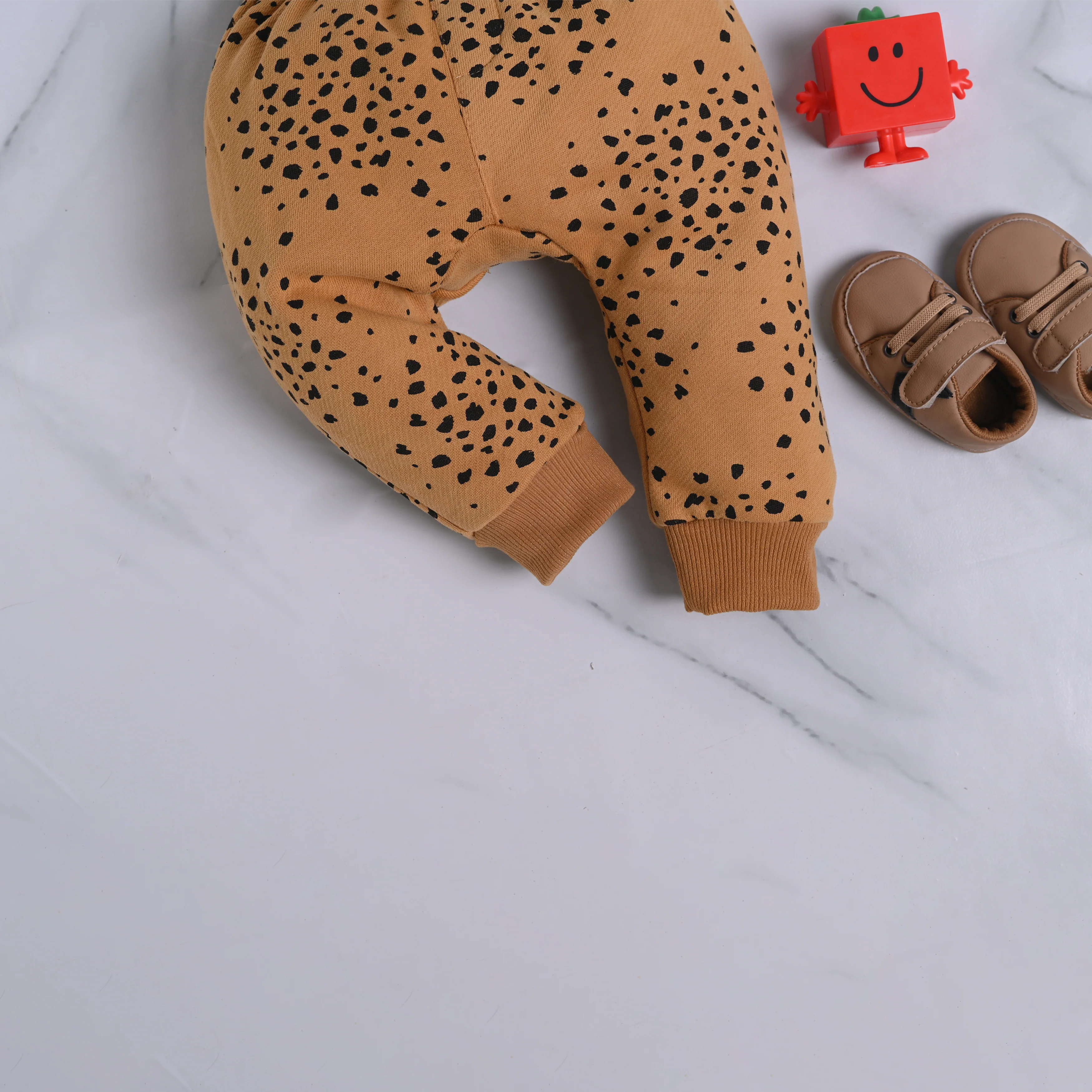 Brown Patterned Fleece Pajama - Image 3